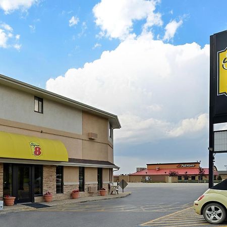 Super 8 By Wyndham Casper West By The River Extérieur photo